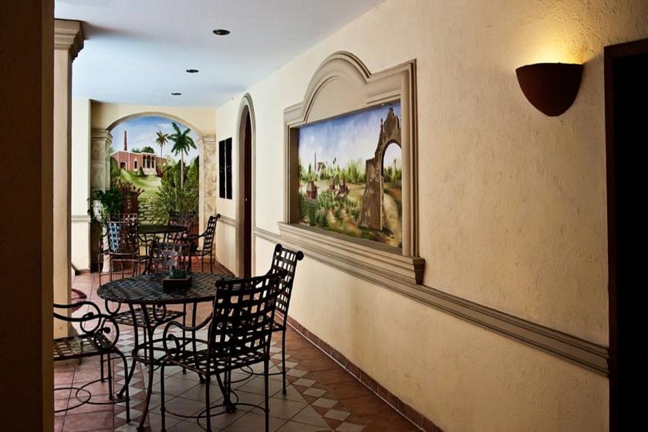Hotel Colonial De Mérida Exterior photo